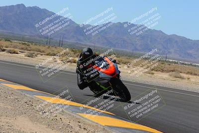 media/Oct-08-2022-SoCal Trackdays (Sat) [[1fc3beec89]]/Turn 16 Inside (1130am)/